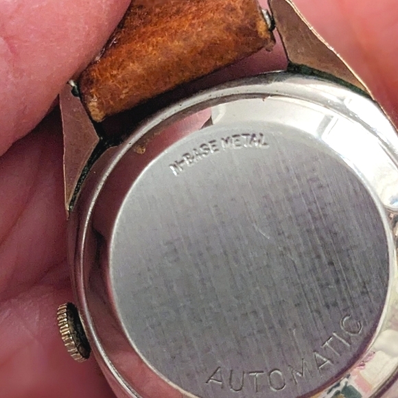 Vintage Americus Gold filled watch - Picture 15 of 16